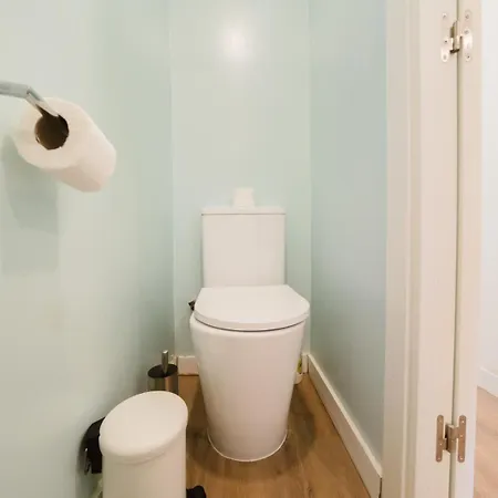 Charming 2br - Baixa | By Airnest 아파트