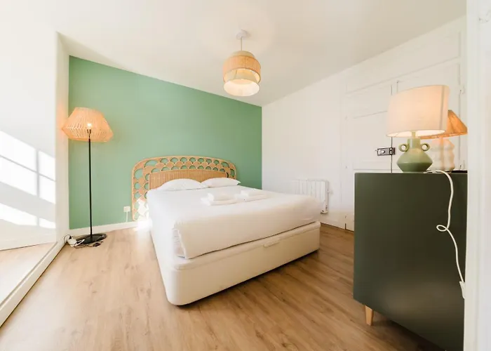 Charming 2br - Baixa | By Airnest Lissabon