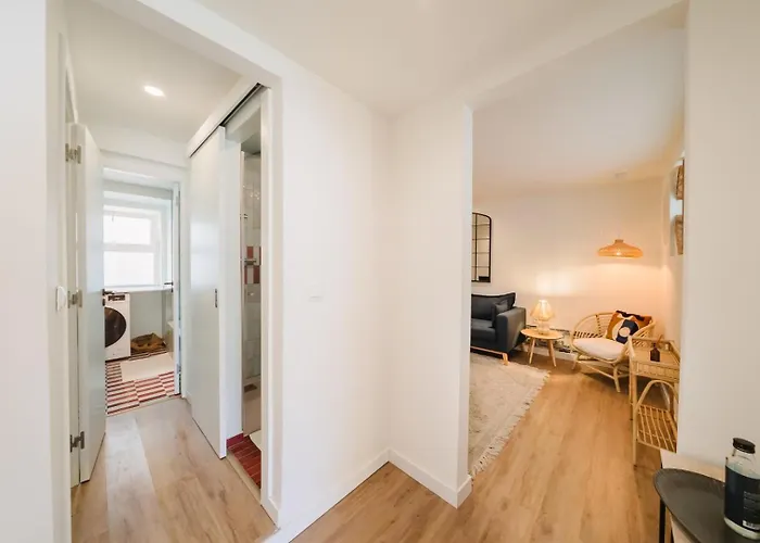 Charming 2br - Baixa | By Airnest *