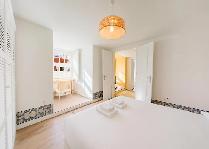 Appartement Charming 2br - Baixa | By Airnest *