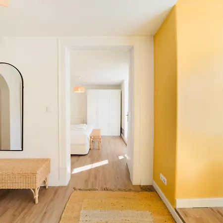 Apartament Charming 2br - Baixa | By Airnest Lizbona