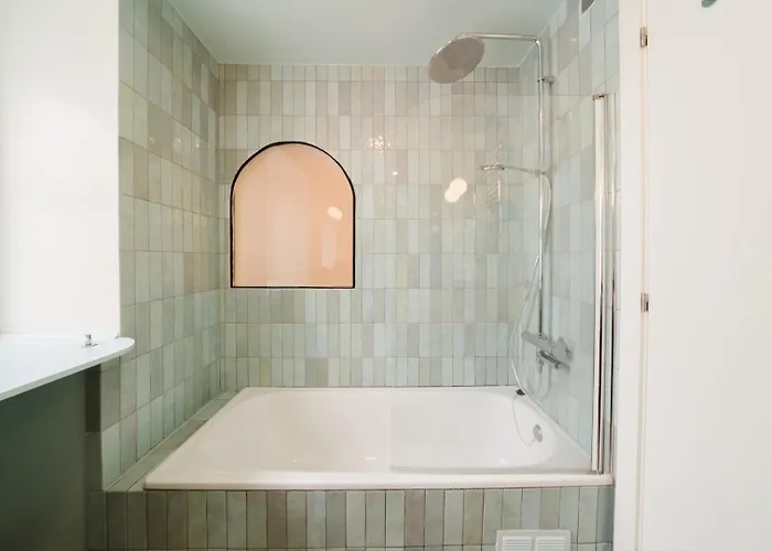 Charming 2br - Baixa | By Airnest *